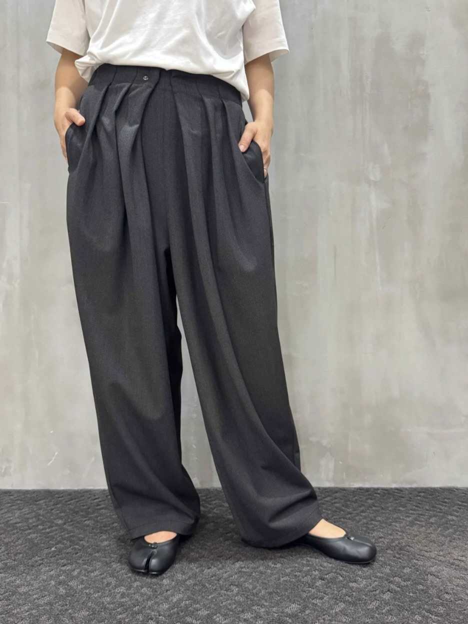 SIWALY fluid｜Tucked Wide Pants